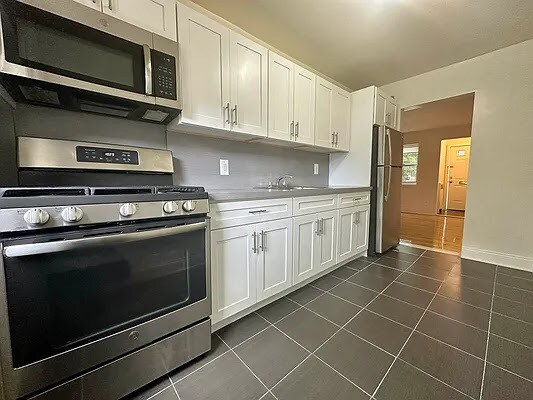 Primary Photo - 54 Arlo Rd