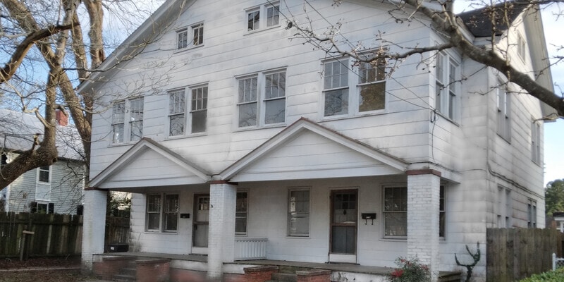 Primary Photo - 1015 W. Main Street