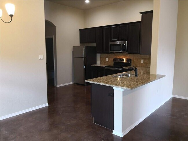 Foto del edificio - 233 Joanne Lp