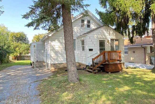 Building Photo - 3 br, 1 bath House - 6457 North 54th Street