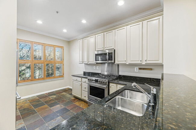 Kitchen - 1210 W St NW