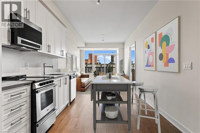 Photo du bâtiment - 212 King William St