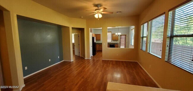 Foto del edificio - 1630 W Gentle Brook Trail