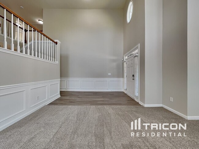 Foto del edificio - 3620 Long Lake Dr