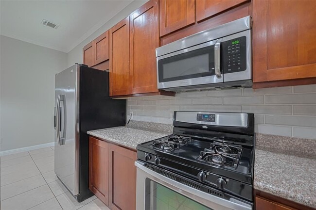 Building Photo - 15426 Addicks Stone Dr