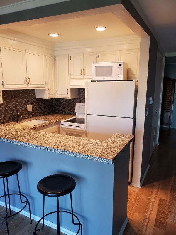 Building Photo - 200 McNeil Ln