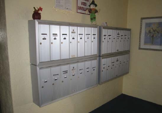 Correo - 451 Lee St