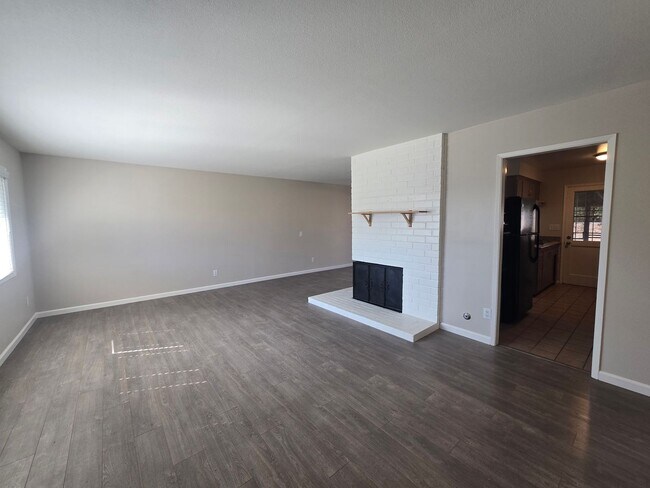 Foto del edificio - Charming Single Story Home