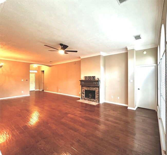 Foto del edificio - 1211 Cambrian Park Ct