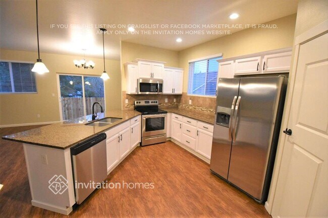 Foto del edificio - 19412 90 Ave Ct E