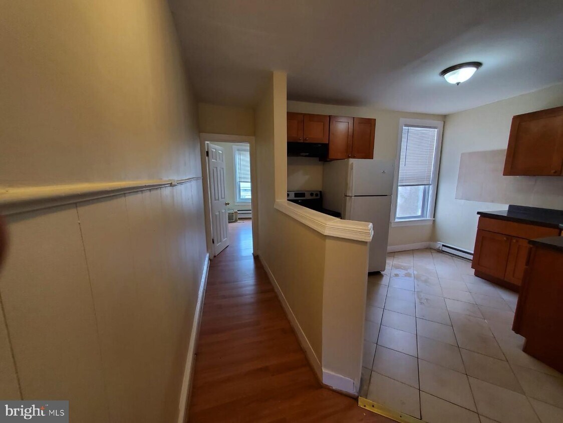 Primary Photo - 2120 66th Ave