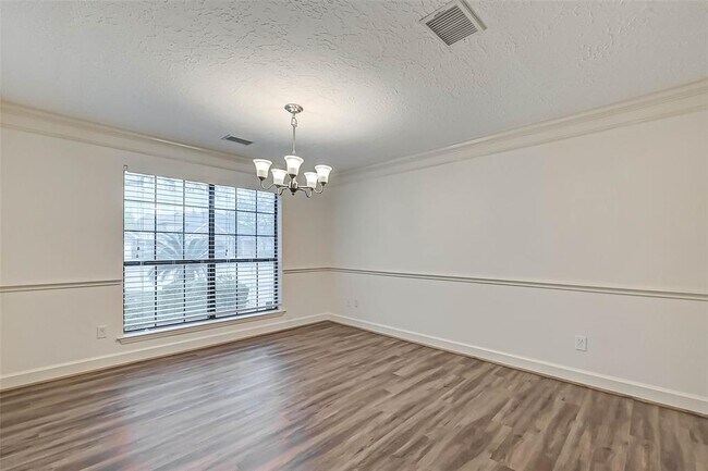 Foto del edificio - 13507 Heron Field Ct