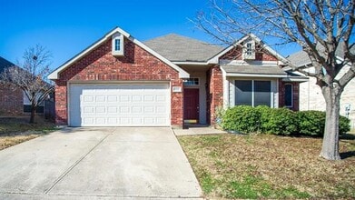 Building Photo - 6823 Woodcrest Ln