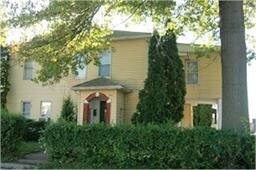 Primary Photo - 700 E 6th St