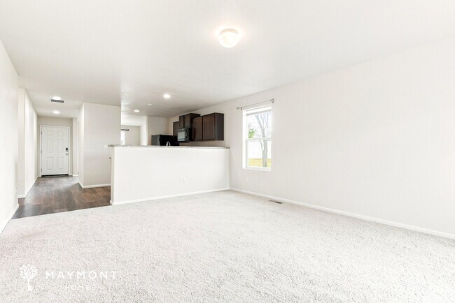 Building Photo - 47386 Lily Ave