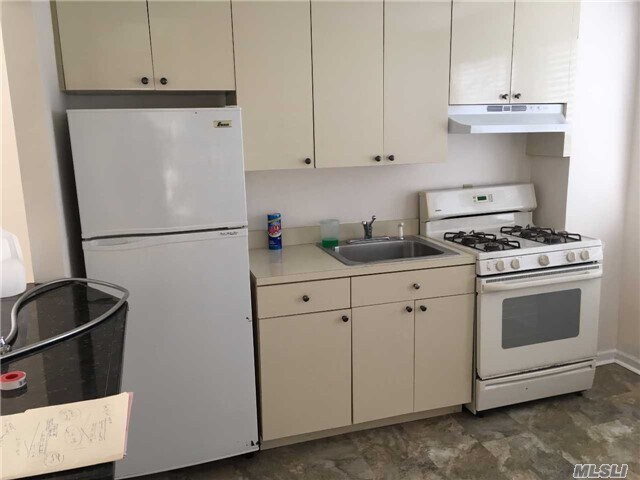 Primary Photo - 144-68-144177 177th St