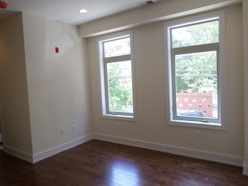 Building Photo - 1501 N 2nd St