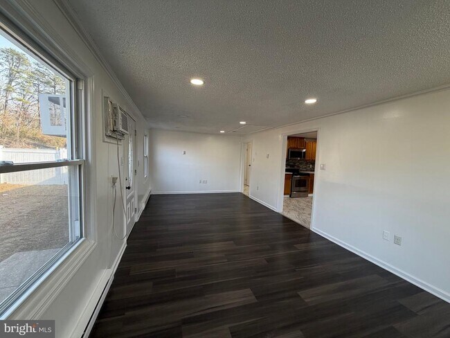 Foto del edificio - 20 Andrea Ct