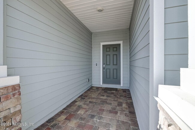 Foto del edificio - 15825 Stedman Lake Dr