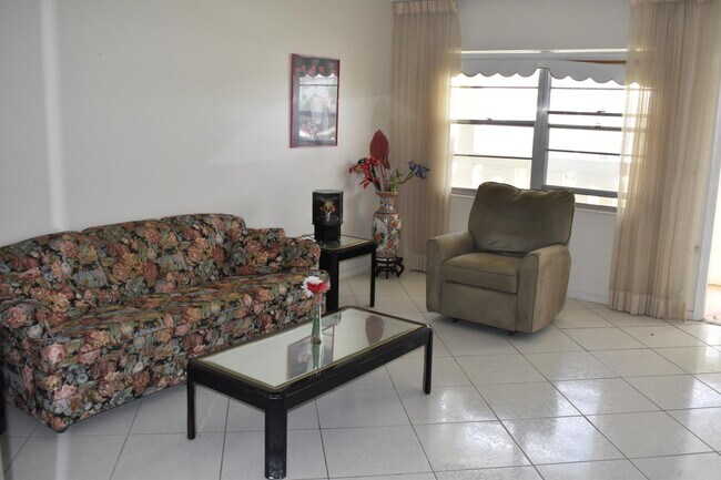 Foto del edificio - 225 Dorset F