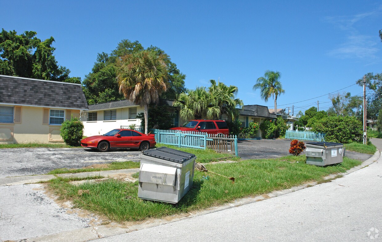 Primary Photo - 1273 Pierce St