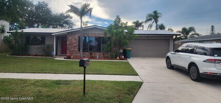 Building Photo - 1795 Bayberry Dr