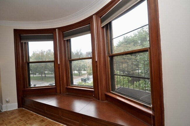 Foto del edificio - 280 Commonwealth Ave