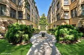 Foto principal - 1364 W Greenleaf Ave