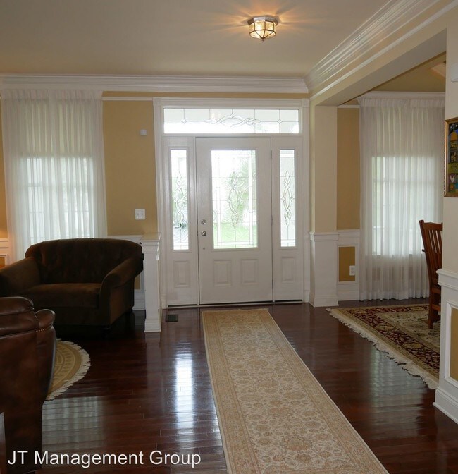 4760 Glass Mountain Way, Haymarket, VA 20169 House Rental in