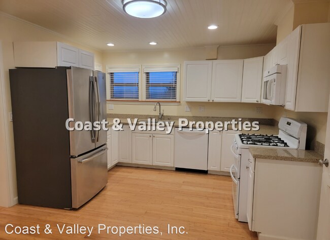 Building Photo - 3 br, 2 bath House - 20772 Buena Vista Road