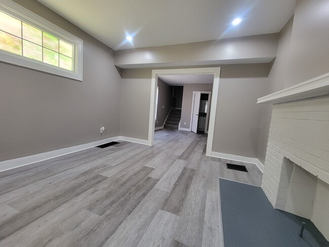 Building Photo - 1308 Atcheson St