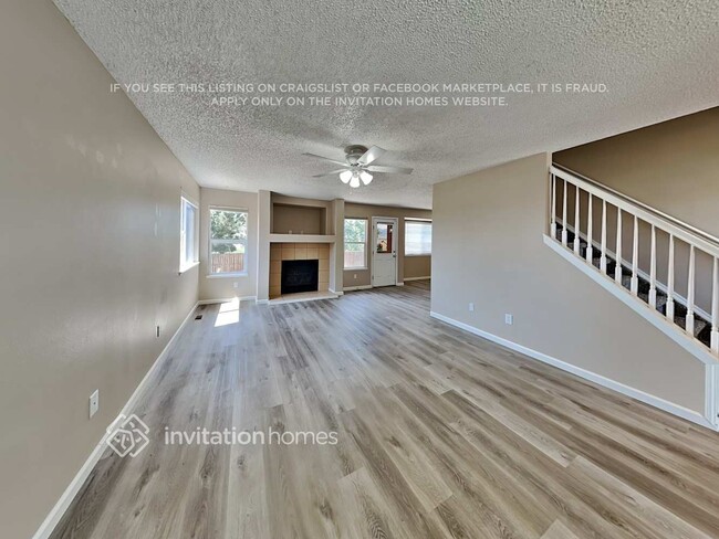 Foto del edificio - 7395 Middle Bay Way