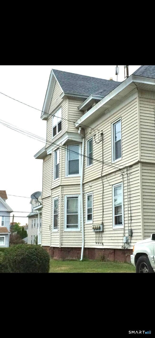 Building Photo - 27-29-29 South St
