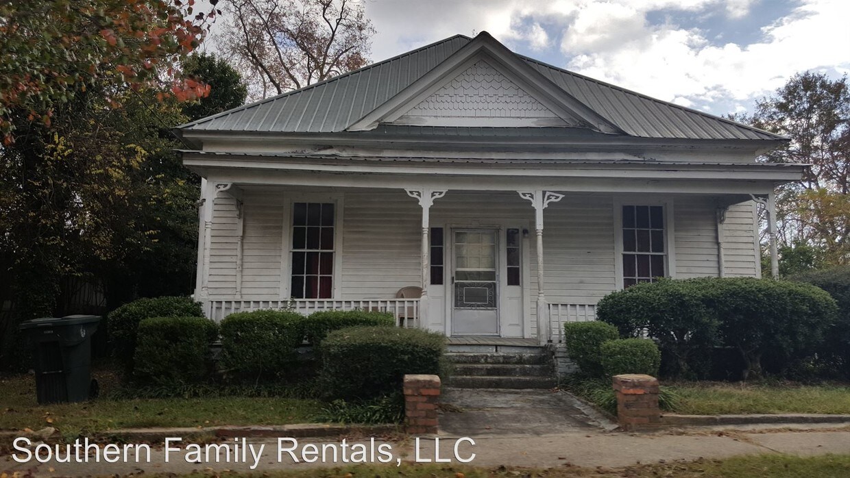 4 br, 2 bath - 212 e Gaines st - 4 br, 2 bath  - 212 e Gaines st