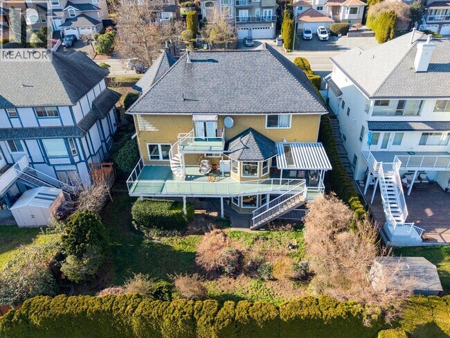 Building Photo - 2268 Leclair Dr