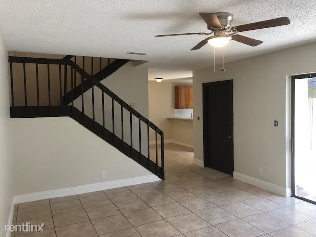 Foto del edificio - 2 br, 1.5 bath  - 4569 Cherry Rd