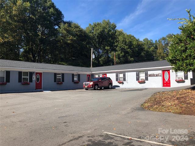 Building Photo - 1037 Cleveland Ave