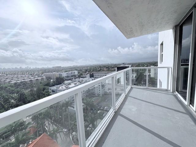 Foto del edificio - 5085 NW 7th St