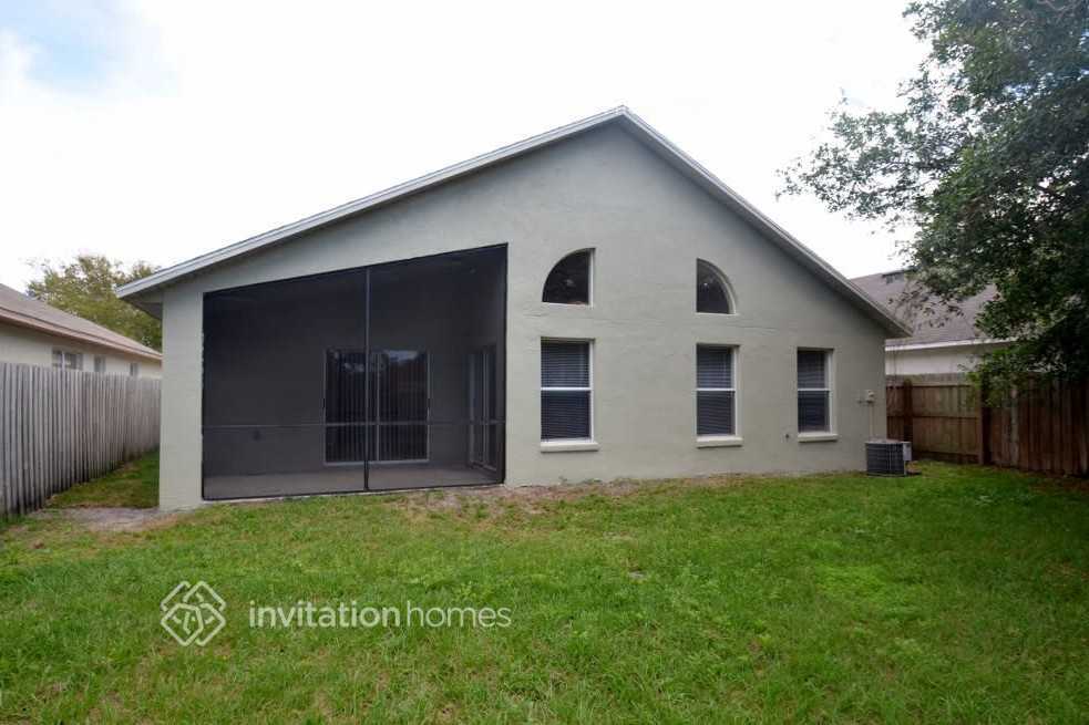 Foto del edificio - 7029 Colony Pointe Dr