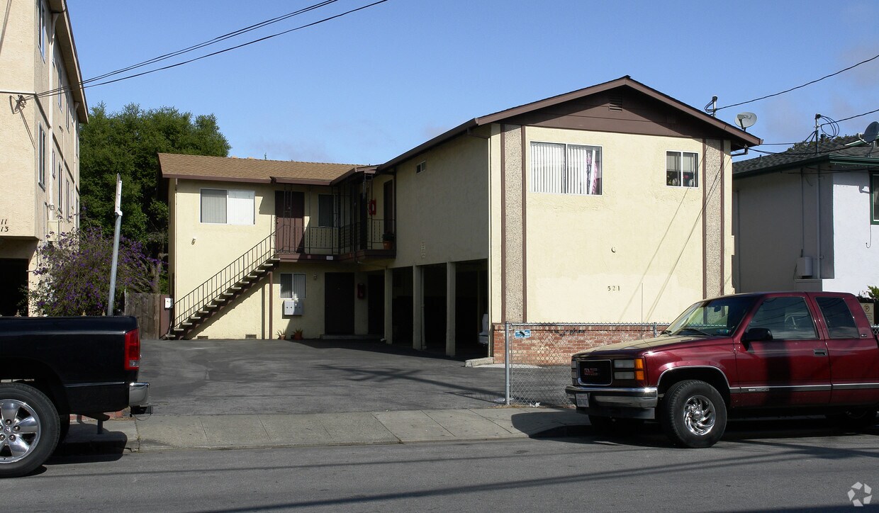 Foto principal - 521 Hampshire Ave