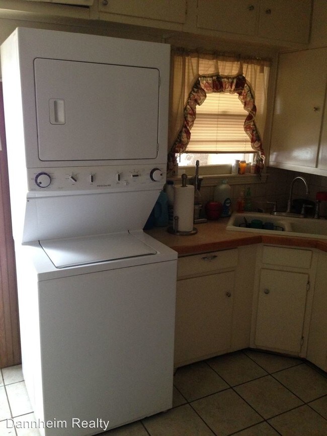 Foto del edificio - 4 br, 2 bath House - 3511 33rd Street