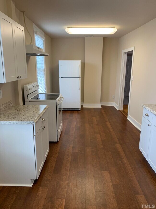 400 E Hill St, Benson, NC 27504 Townhouse for Rent in Benson, NC