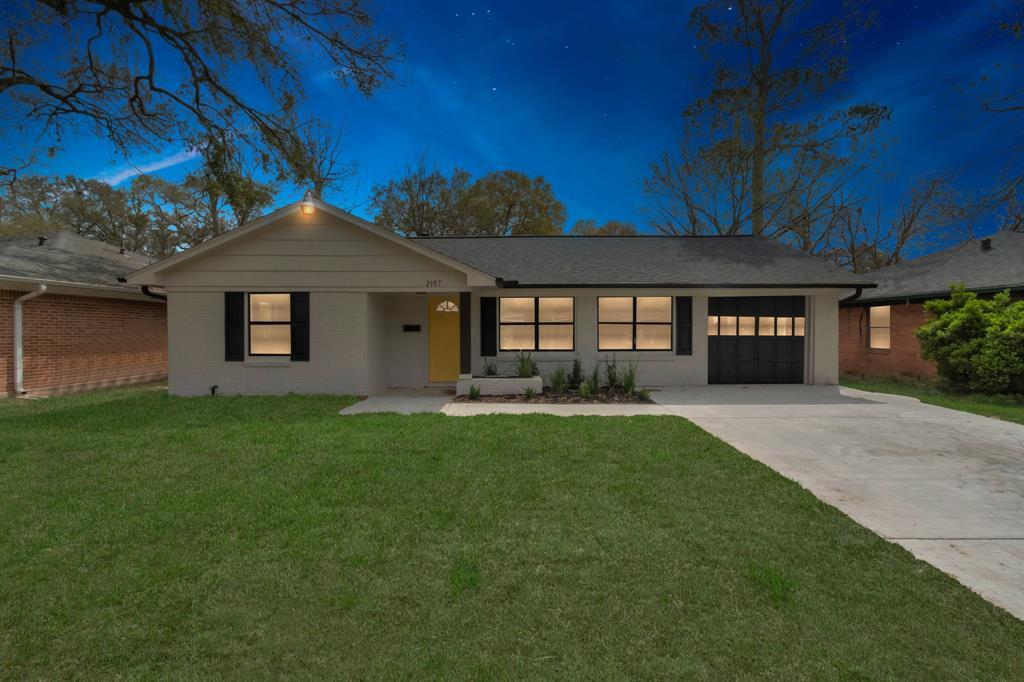 2107 Wakefield Dr, Houston, TX 77018 House Rental in Houston, TX