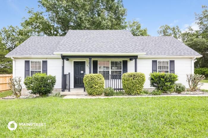 Foto principal - 4936 PEPPERTREE DR, ANTIOCH, TN 37013