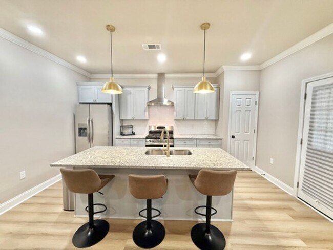 Foto del edificio - Home for Lease