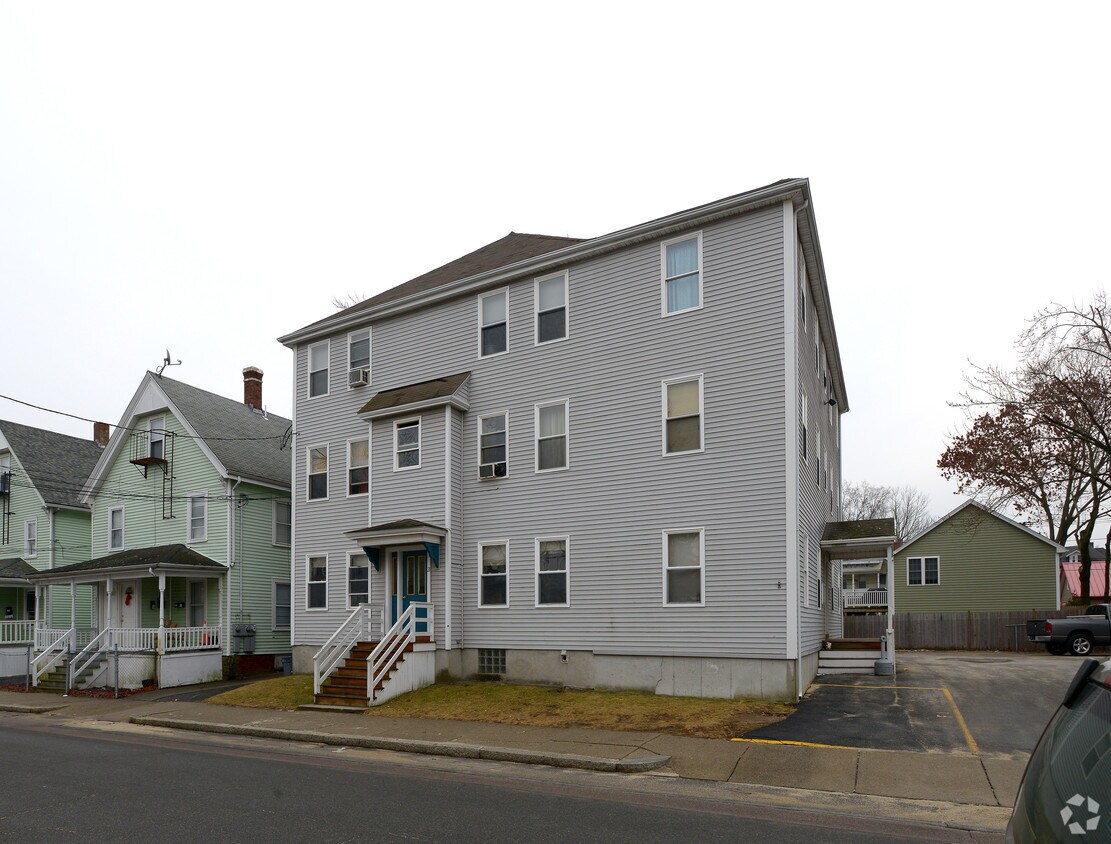 Building Photo - 21 Holman St