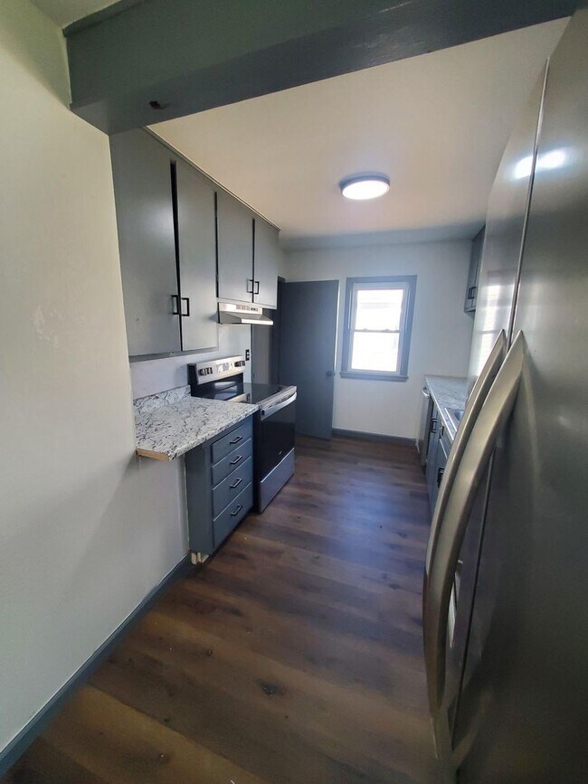 Foto del edificio - COMING SOON!...Remodeled Free standing home in NE Wichita