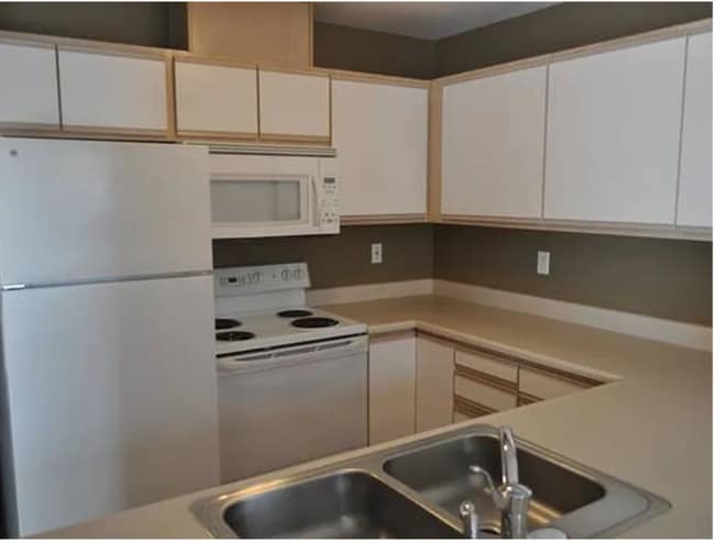 Foto del edificio - 0000 Horton Rd