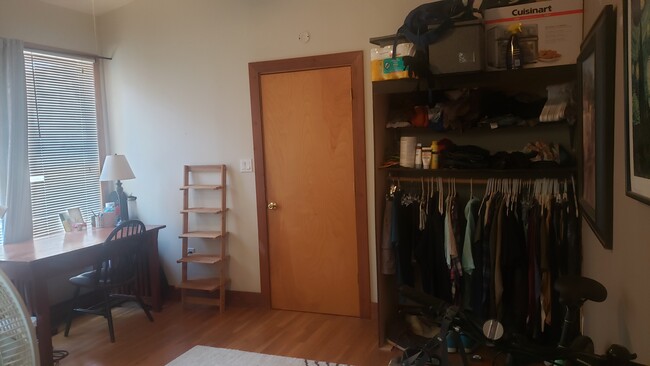 Building Photo - 4517 Avenue F