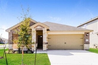 Building Photo - 1003 Round Bale Rd